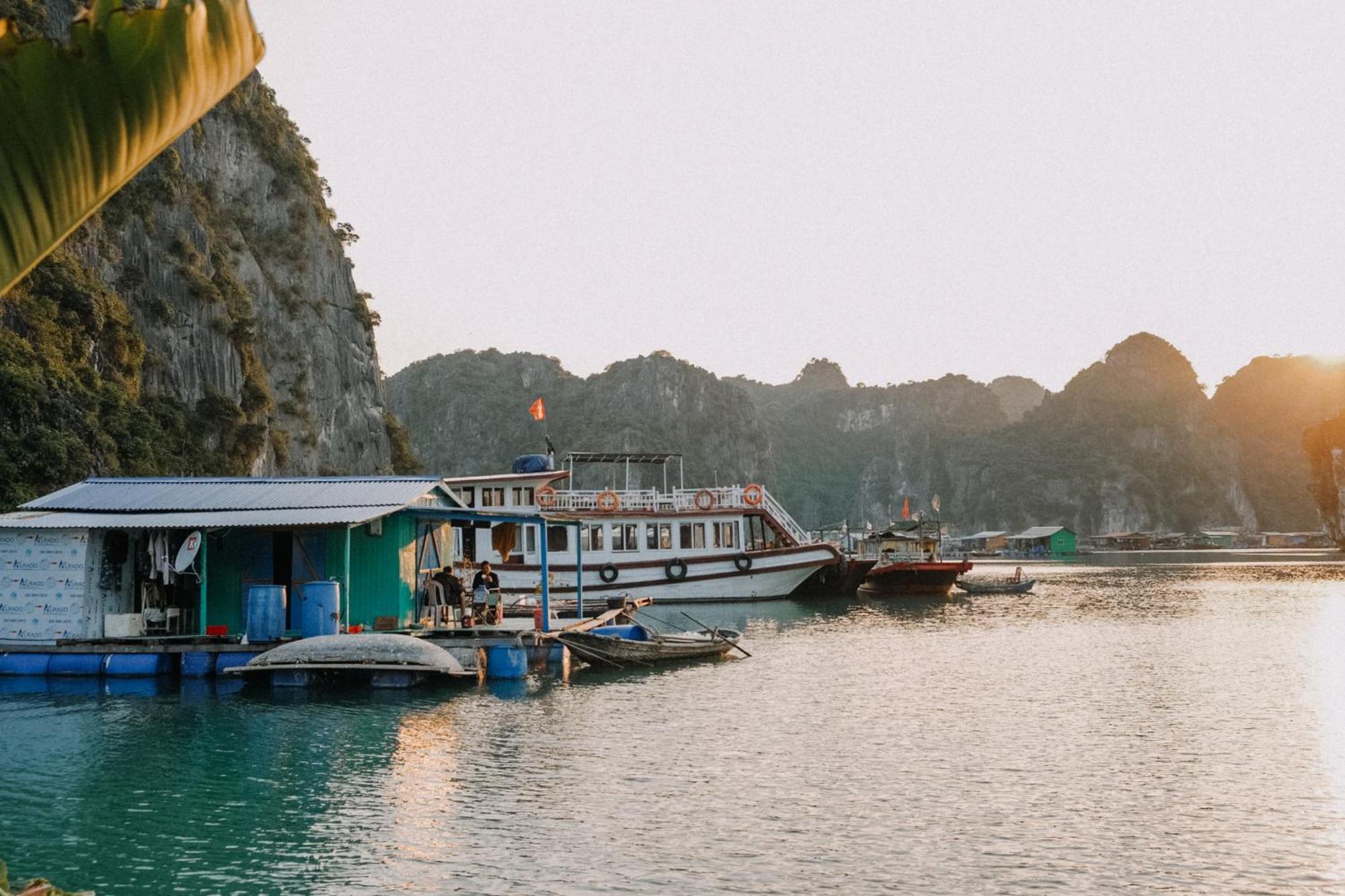 Lan Ha Floating Homestay Dong Khe Sau Exterior photo